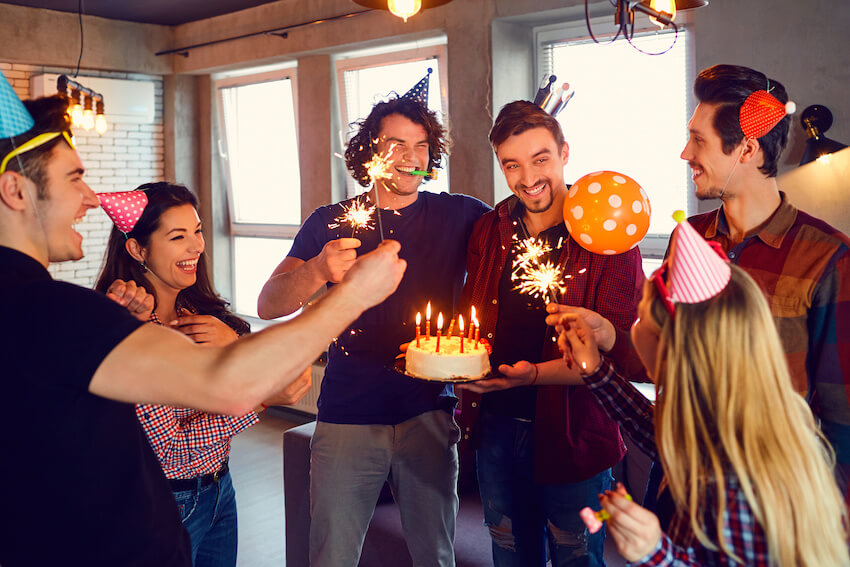 Top 5 40th Birthday Party Ideas - Silent Disco
